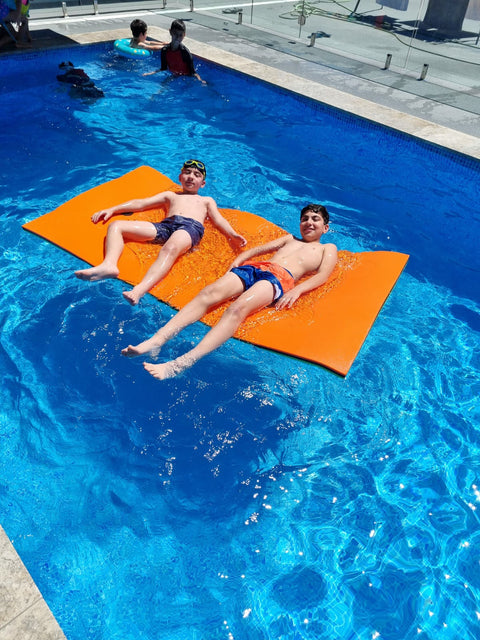 Floating Mat Pools: The Ultimate Way to Relax on the Water